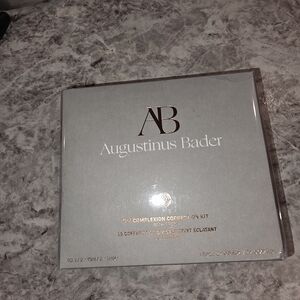 Augustinus Bader Gray Complexion Correction Kit